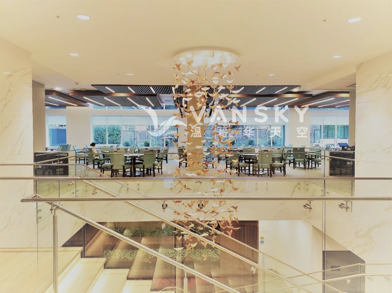 220726142343_Hummingbird Light Feature 3.jpg